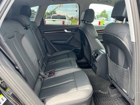 Used 2018 Audi Q5 2.0T Premium Plus w/ Premium Plus Package AWD/4WD image 23