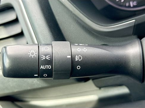 Used 2023 Subaru Ascent Limited w/ Technology Package image 14