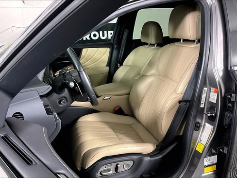 Used 2021 Lexus LS 500 w/ Interior Upgrade Package RWD image 8