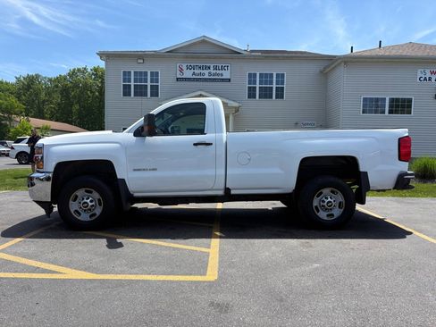 Used 2018 Chevrolet Silverado 2500 W/T w/ WT Convenience Package AWD/4WD image 1