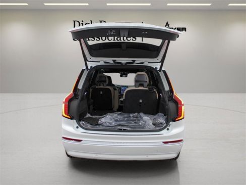 New 2026 Volvo XC90 B5 Ultra w/ Protection Package Premier image 63