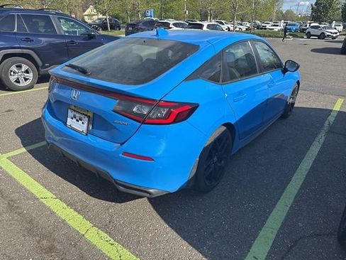 Used 2023 Honda Civic Sport image 4