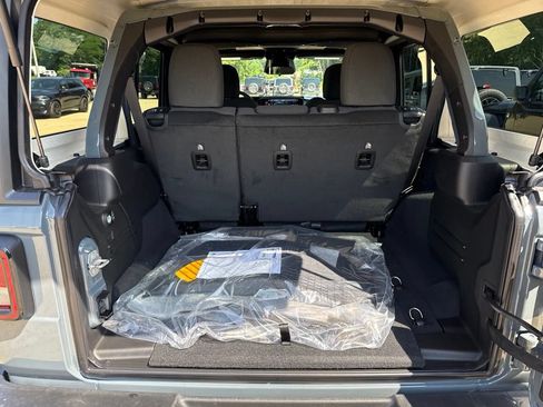 New 2026 Jeep Wrangler Unlimited Sport AWD/4WD image 21