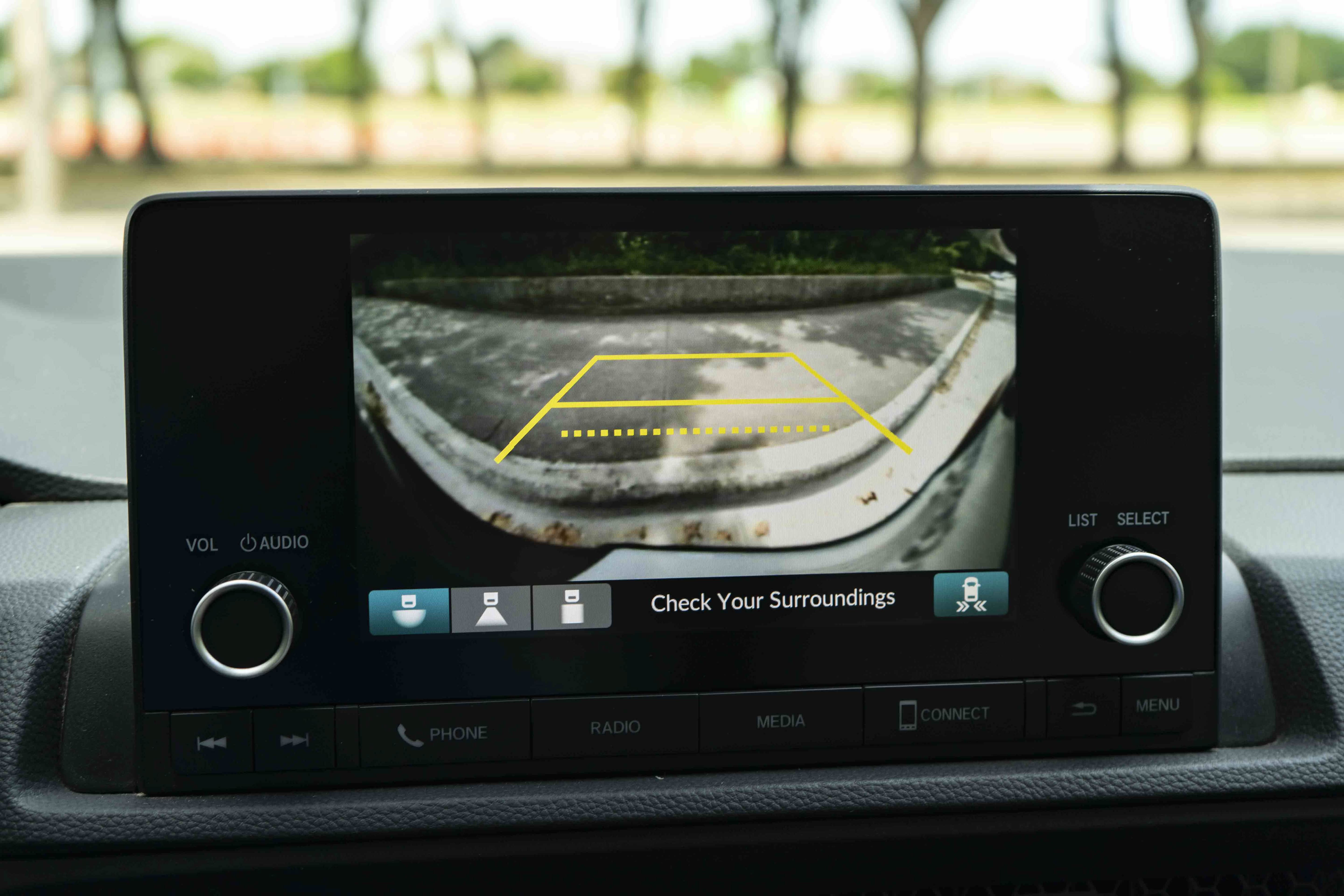 Used 2025 Honda CR-V EX image 29
