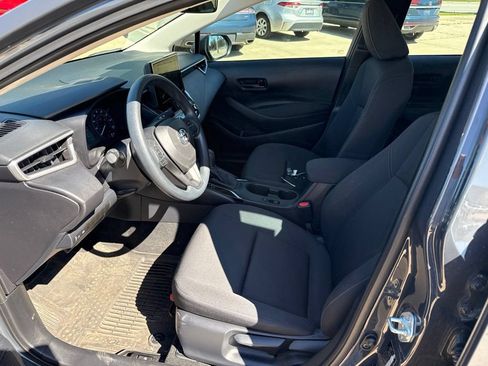 Used 2024 Toyota Corolla LE w/ LE Convenience Package FWD image 14