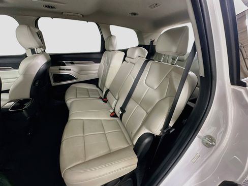 Used 2020 Kia Telluride EX FWD image 29
