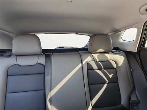 New 2026 Chevrolet Trax ACTIV w/ Driver Confidence Package image 11