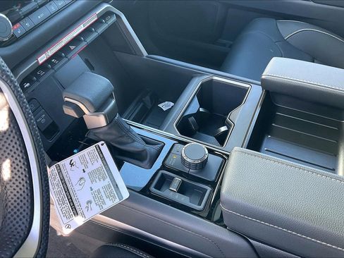 New 2026 Toyota Tundra Limited image 10