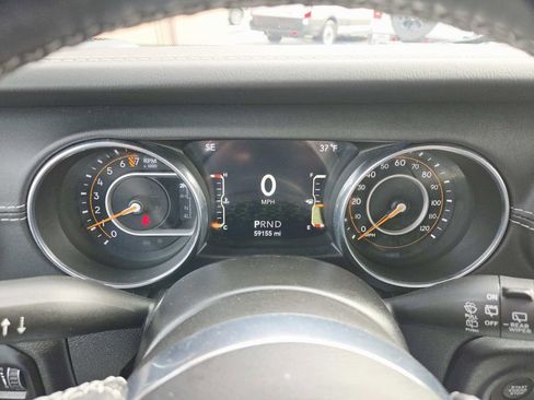 Certified 2021 Jeep Wrangler Unlimited Sahara image 25