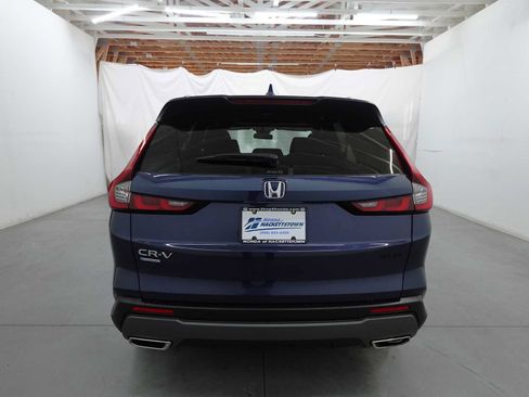 Used 2025 Honda CR-V Sport image 6