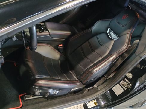 Used 2018 Maserati GranTurismo Sport RWD image 15