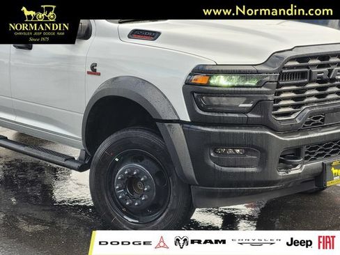 New 2026 RAM 5500 Tradesman AWD/4WD image 3