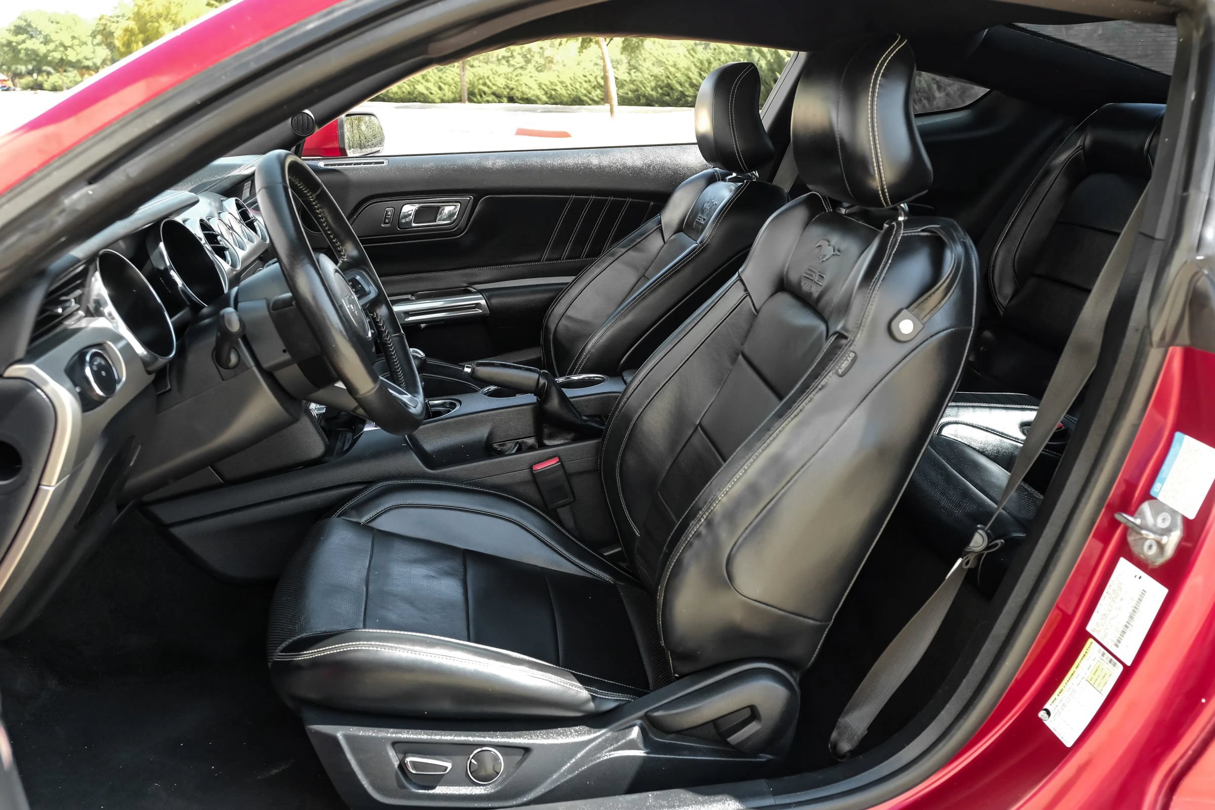 Used 2015 Ford Mustang GT Premium w/ GT Performance Package RWD image 33