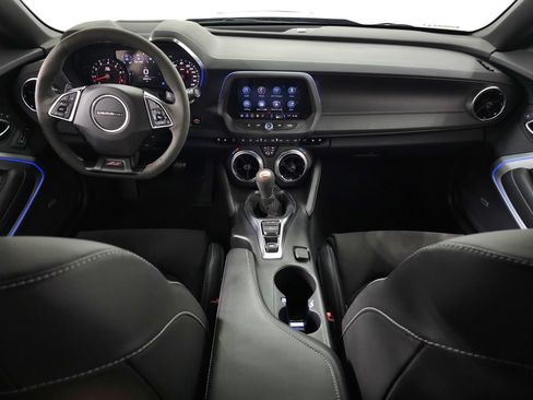 Used 2023 Chevrolet Camaro SS RWD image 12