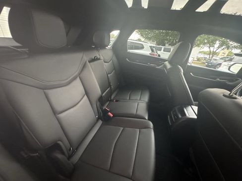 Certified 2026 Cadillac XT5 Premium Luxury w/ LPO, Blue Accent Package FWD image 28