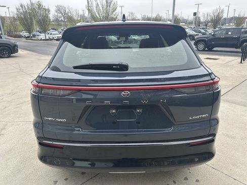 New 2026 Toyota Crown Signia AWD/4WD image 8