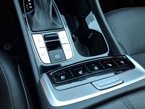 Used 2023 Hyundai Santa Cruz Limited image 21