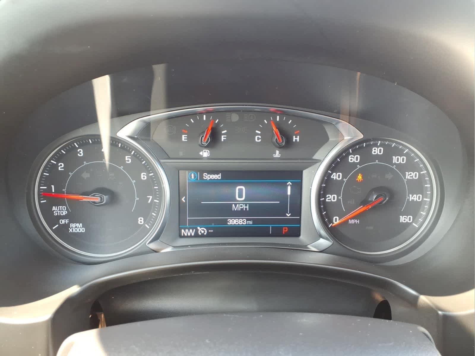Used 2024 GMC Terrain SLE AWD/4WD image 19