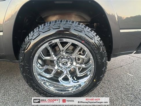 Used 2021 RAM 1500 Laramie image 19