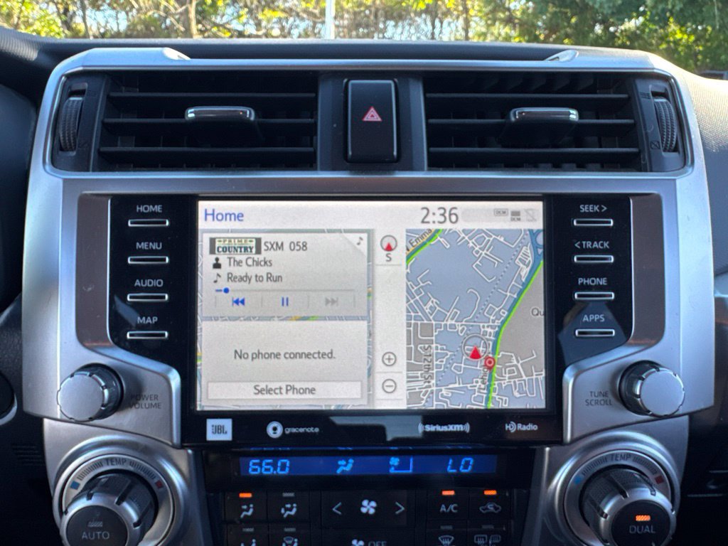 Used 2023 Toyota 4Runner Limited AWD/4WD image 19