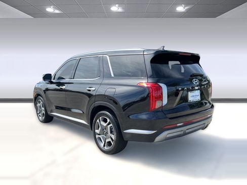 Used 2025 Hyundai Palisade SEL image 3