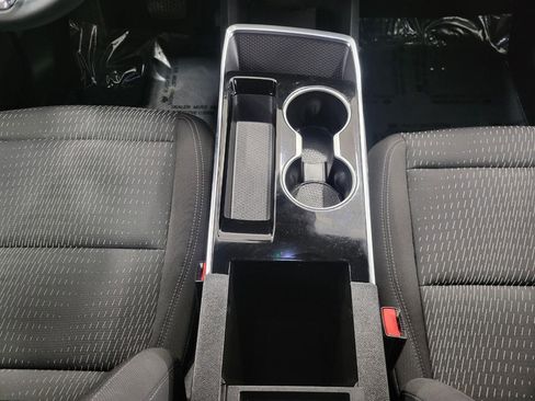 Used 2025 Chevrolet Equinox LT image 18