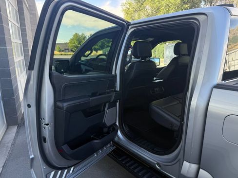 Used 2025 Ford F150 Lariat AWD/4WD image 35