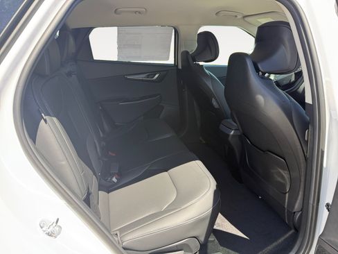 New 2026 Kia EV6 Wind RWD image 18