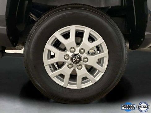 Used 2025 Toyota Tacoma SR5 image 24