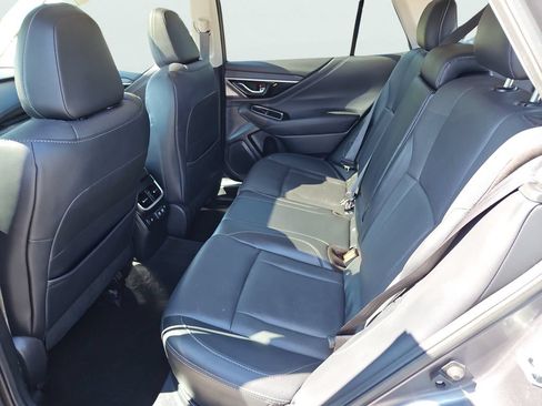 Used 2022 Subaru Outback Limited XT AWD/4WD image 37