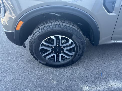 New 2025 Ford Ranger Lariat w/ Trailer Tow Package image 11