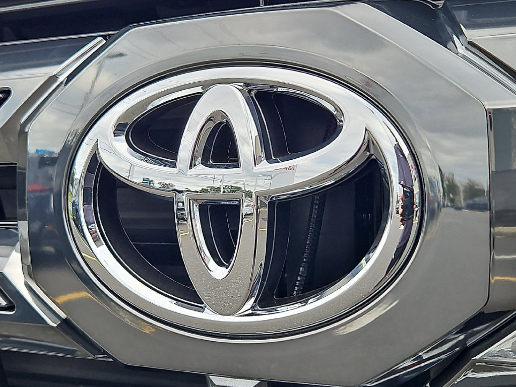 New 2026 Toyota Tundra Platinum AWD/4WD image 20