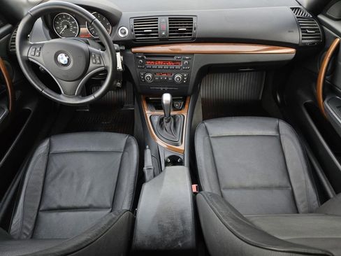 Used 2008 BMW 128i Convertible image 11