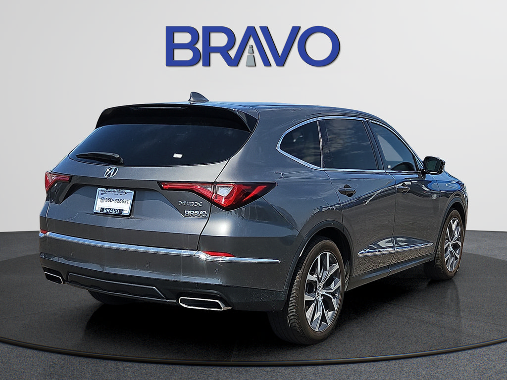 Used 2023 Acura MDX w/ Technology Package FWD image 4