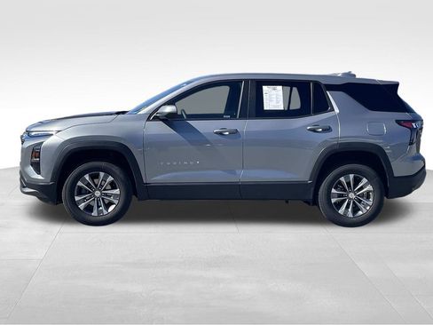 New 2026 Chevrolet Equinox LT image 7