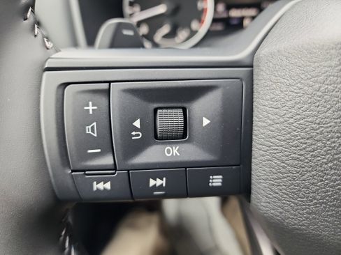 New 2026 Nissan Rogue SV image 20