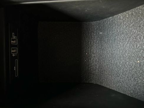 Used 2019 Mercedes-Benz G 63 AMG 4MATIC w/ Night Package image 23