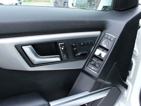 Used 2014 Mercedes-Benz GLK 350 2WD image 9