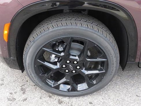New 2026 Chevrolet Traverse RS w/ LPO, Floor Liner Package image 8
