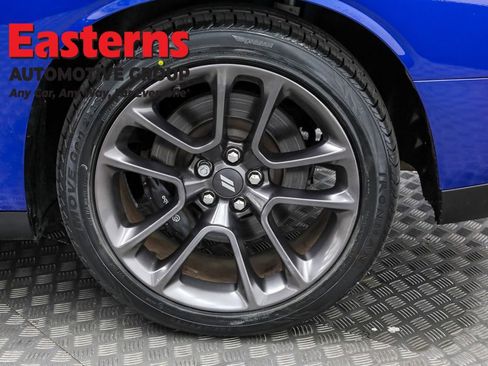 Used 2022 Dodge Challenger R/T Scat Pack w/ Scat Pack Stripe image 33