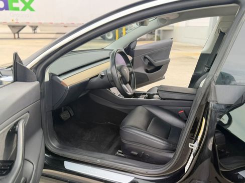 Used 2019 Tesla Model 3 Long Range AWD/4WD image 16