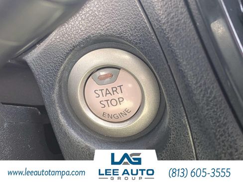 Used 2014 Nissan Juke SL FWD image 26