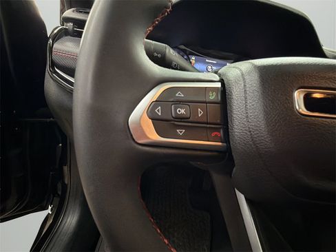 Used 2024 Jeep Compass Trailhawk image 21