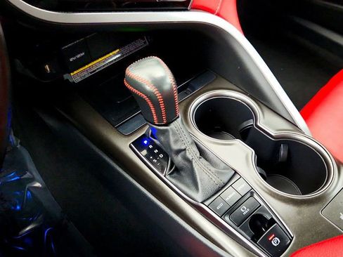 Used 2021 Toyota Camry XSE image 17