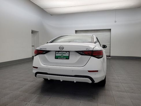 Used 2024 Nissan Sentra SV image 7