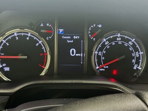 Certified 2024 Toyota 4Runner TRD Off-Road Premium AWD/4WD image 13
