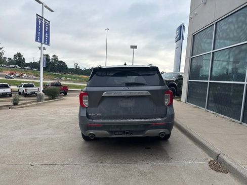 Used 2023 Ford Explorer Limited w/ Limited Technology Package RWD image 6