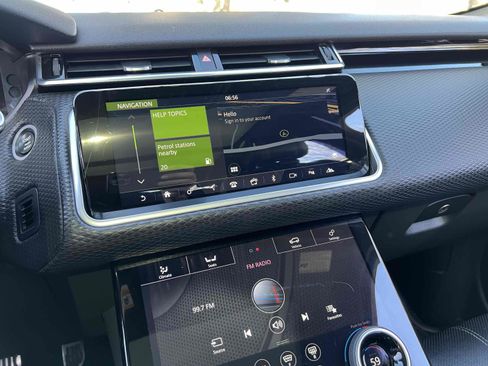 Used 2018 Land Rover Range Rover Velar R-Dynamic SE image 71