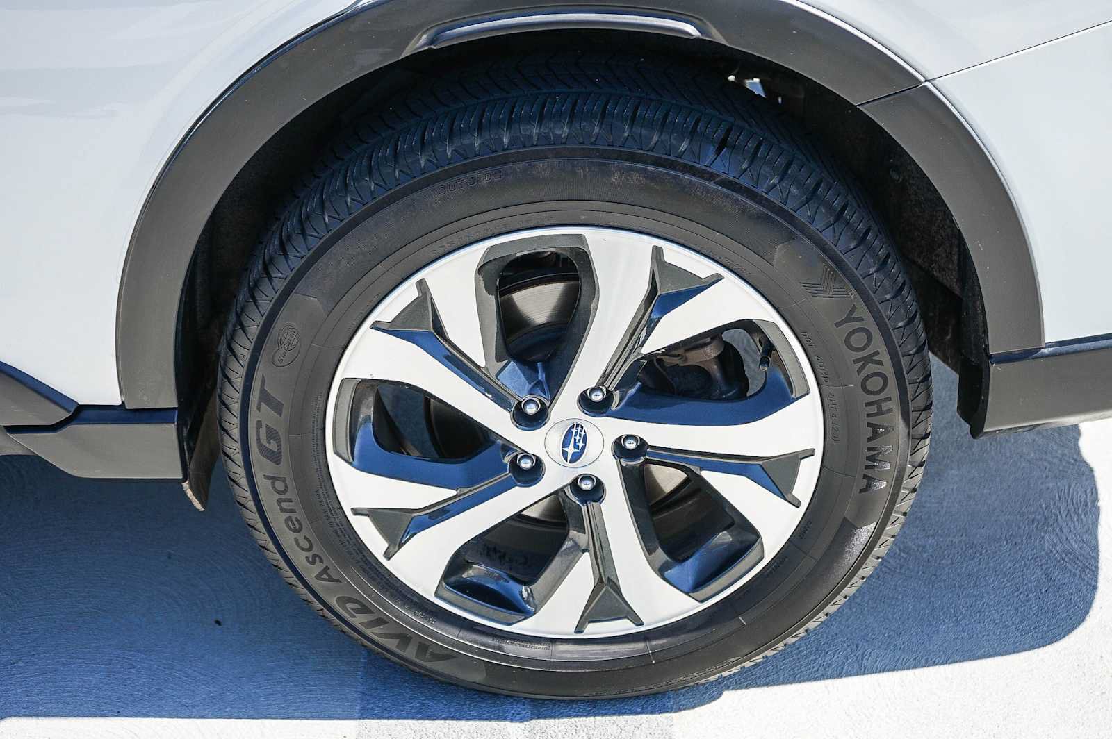 Used 2020 Subaru Outback Touring w/ Tech Package 2 AWD/4WD image 10