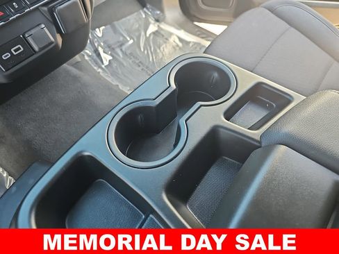 Used 2025 Chevrolet Silverado 1500 Custom AWD/4WD image 23